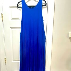 Elegant Blue Sleeveless Dress